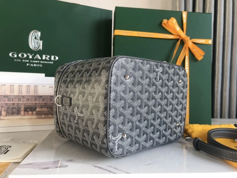 Gxyxrd Cosmetic Bags Elegant 82225