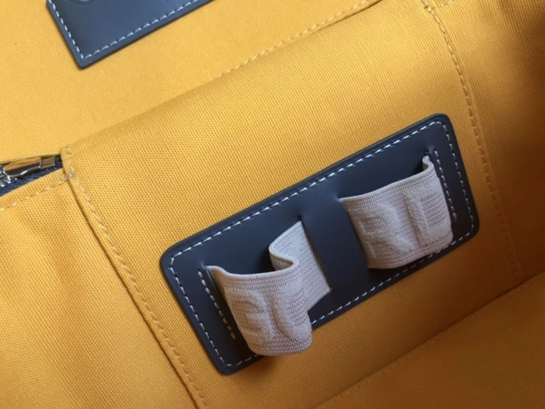 Gxyxrd Cosmetic Bags Elegant 82225
