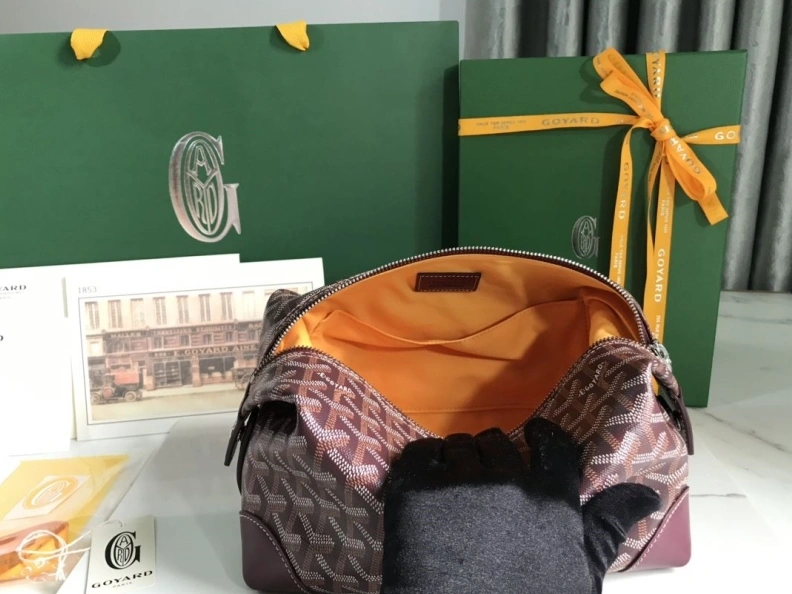 WellDesigned Gxyxrd Cosmetic Bags 82189
