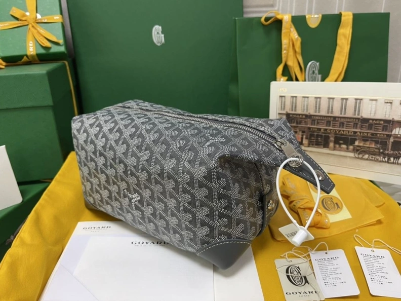 SportInspired Gxyxrd Cosmetic Bags 82167