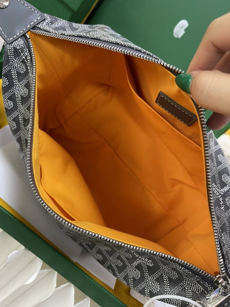 SportInspired Gxyxrd Cosmetic Bags 82167