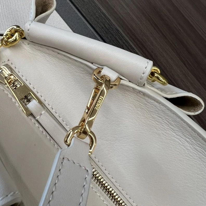 DailyWear Lxxwe Handle Bags 81815