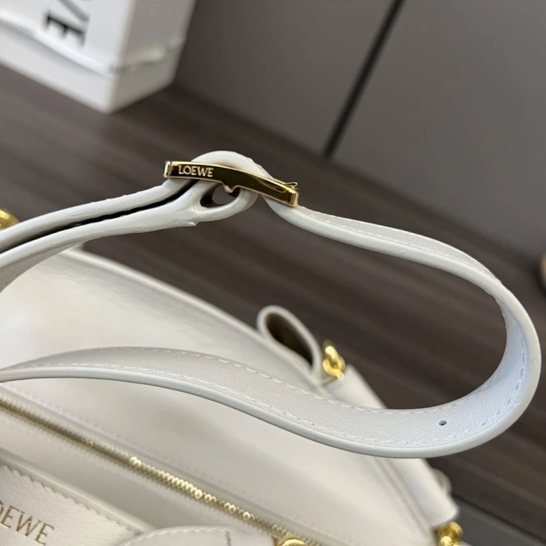 DailyWear Lxxwe Handle Bags 81815