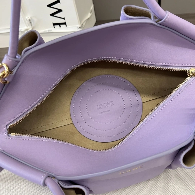 Refined Lxxwe Handle Bags 81842
