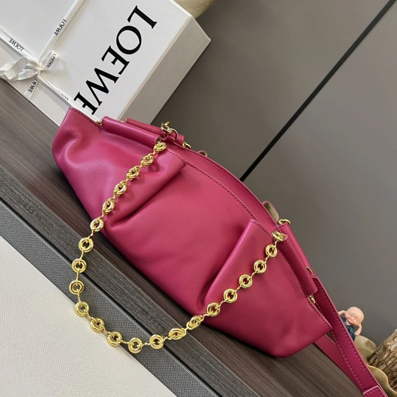 Bold Lxxwe Handle Bags 81844