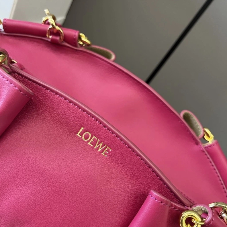 Bold Lxxwe Handle Bags 81844