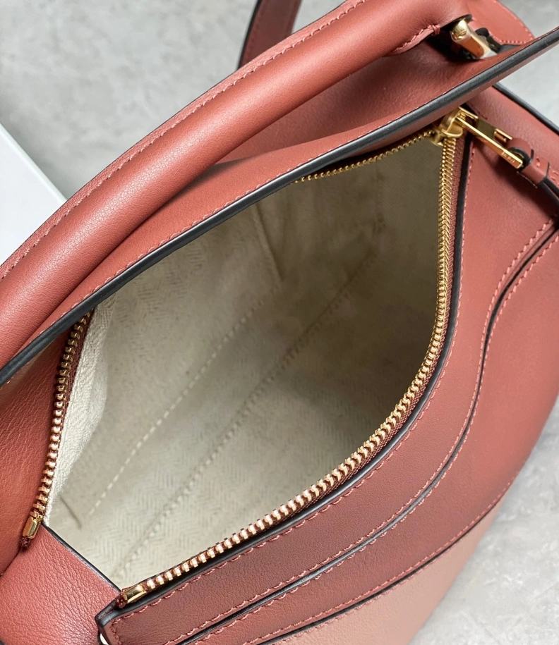 StreetReady Lxxwe Handle Bags 81809