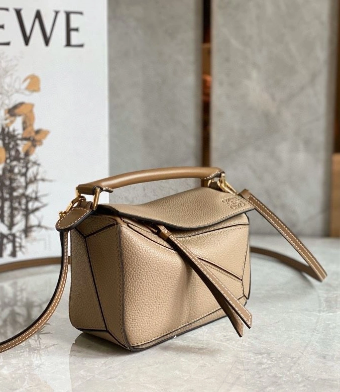 Compact Lxxwe Handle Bags 81763