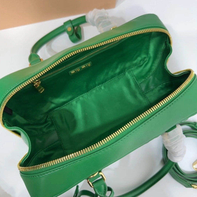 Minimalist MIX MIX Top Handle Bags 81600