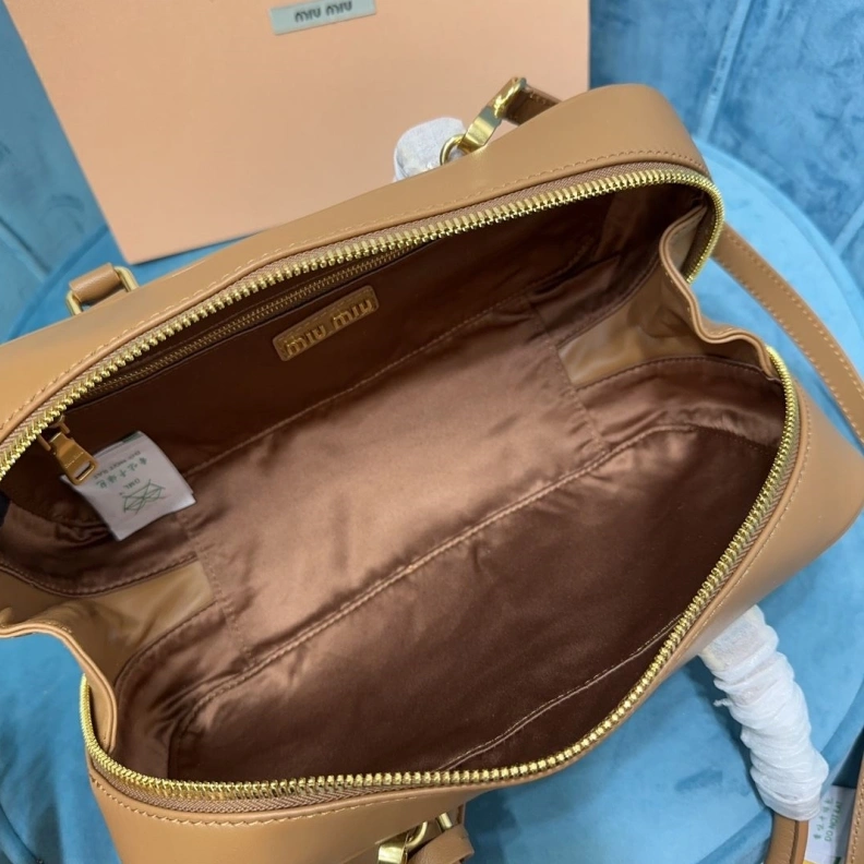 Classic MIX MIX Top Handle Bags 81570