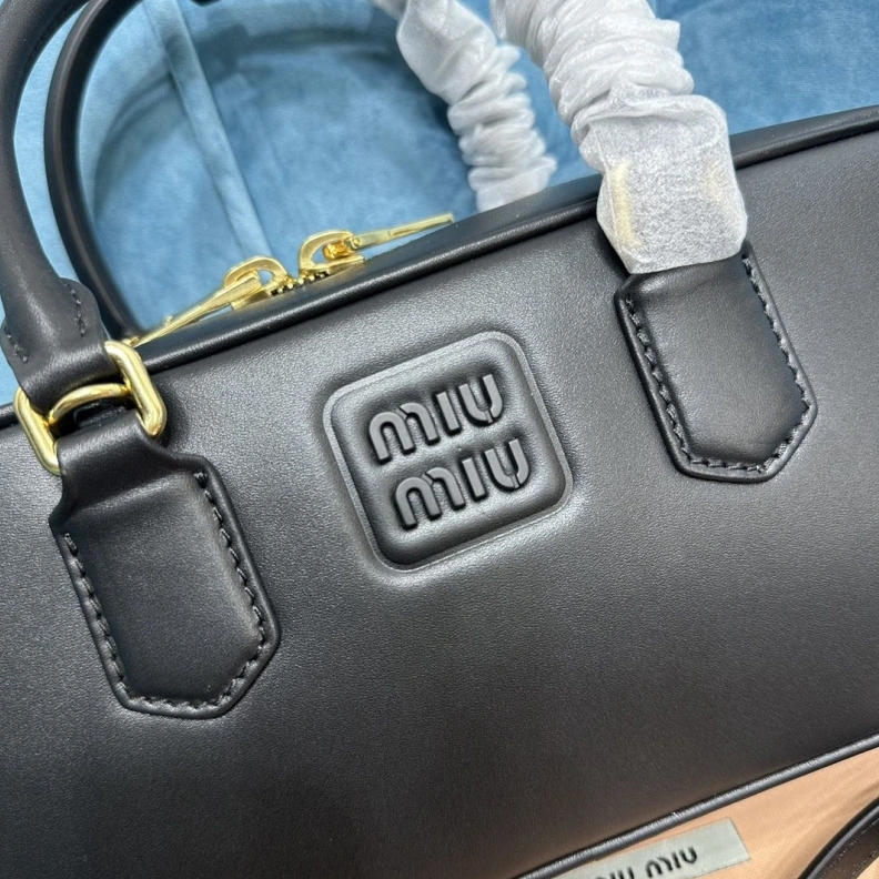 Bold MIX MIX Top Handle Bags 81592
