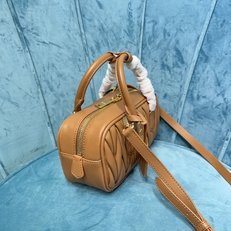 Trendsetting MIX MIX Top Handle Bags 81575