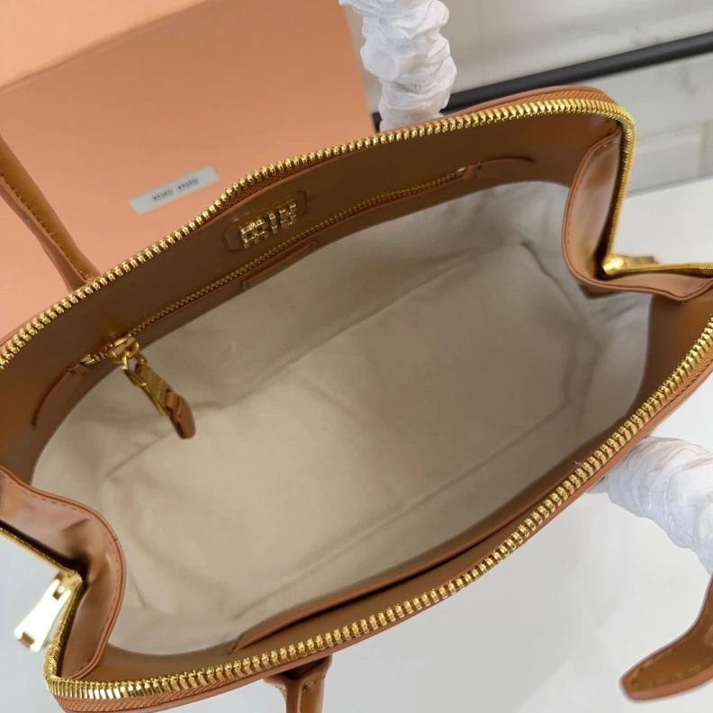 Fashionable MIX MIX Top Handle Bags 81553