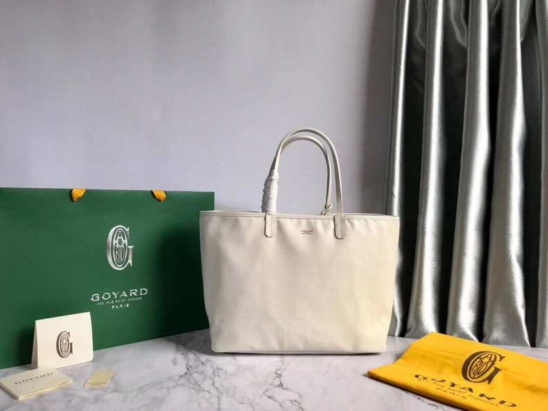 Sophisticated Gxyxrd Shopping Bags 82025