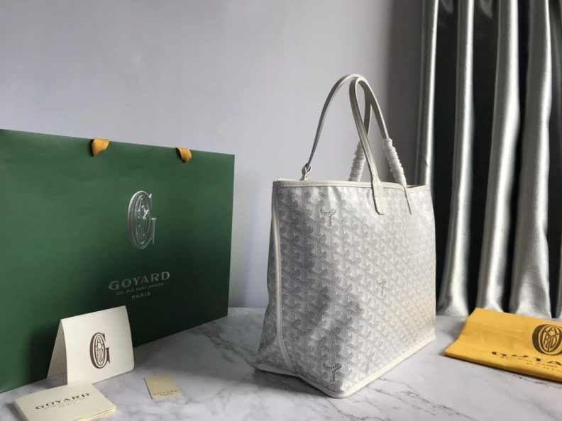 Sophisticated Gxyxrd Shopping Bags 82025