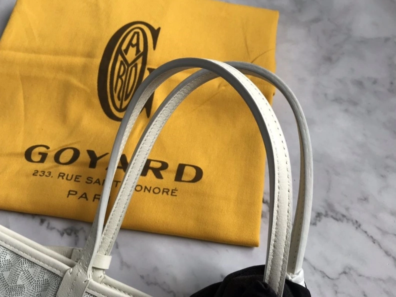 Sophisticated Gxyxrd Shopping Bags 82025