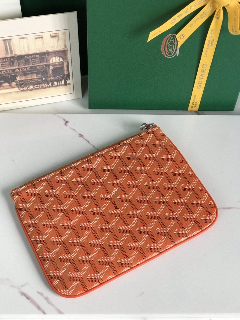 Bold Gxyxrd Clutch Bags 82243