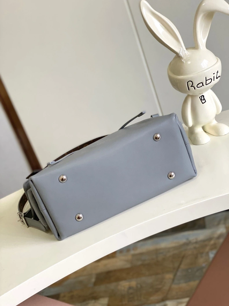 LX Top Handle Bags WellDesigned 17652