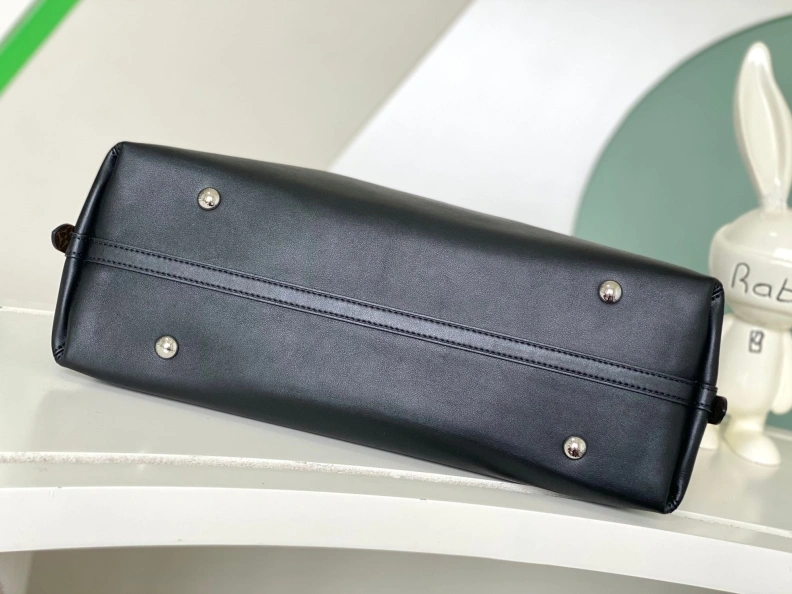 LX Top Handle Bags Trendy 17638