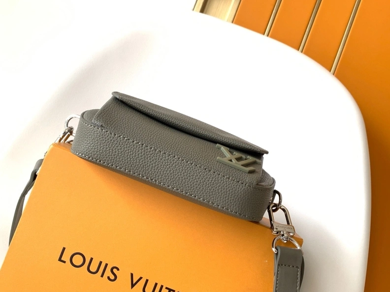 ModernLook LX Satchel bags 17773