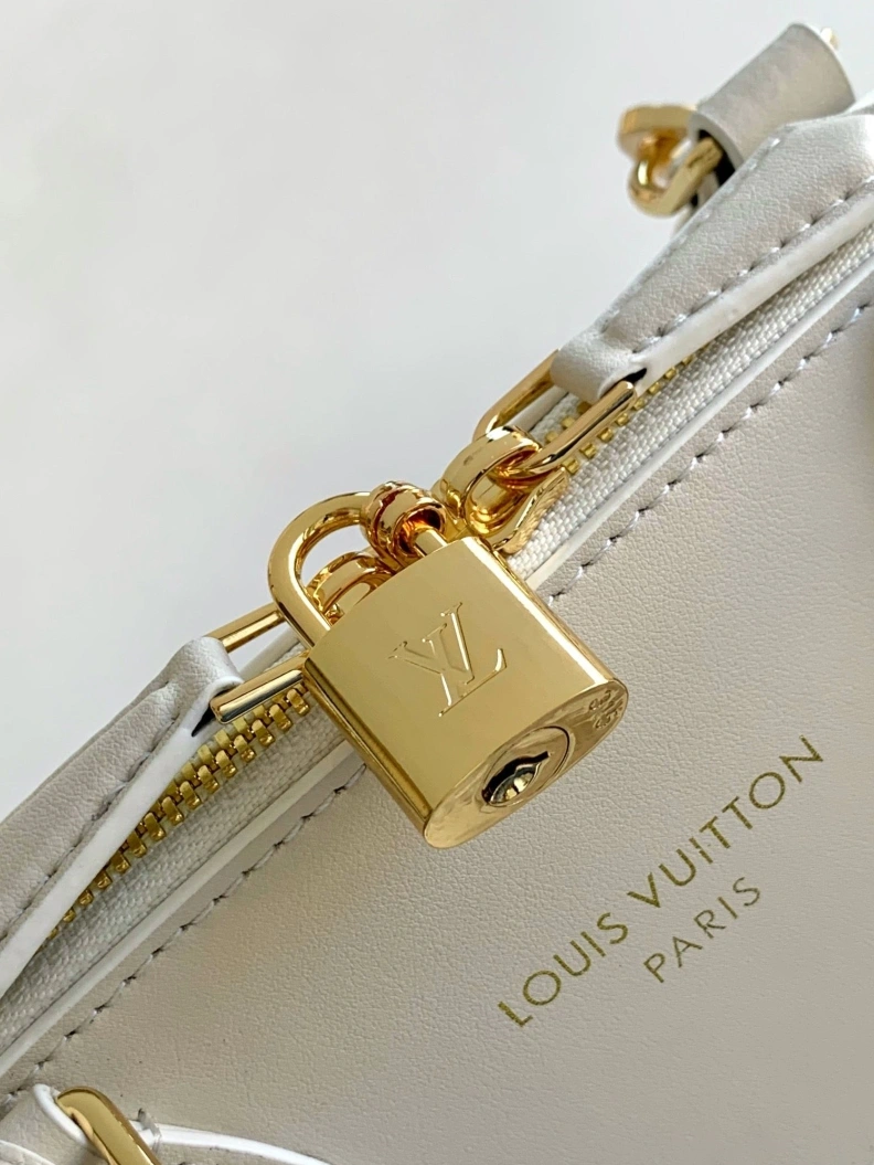 LX Top Handle Bags Modern 17629