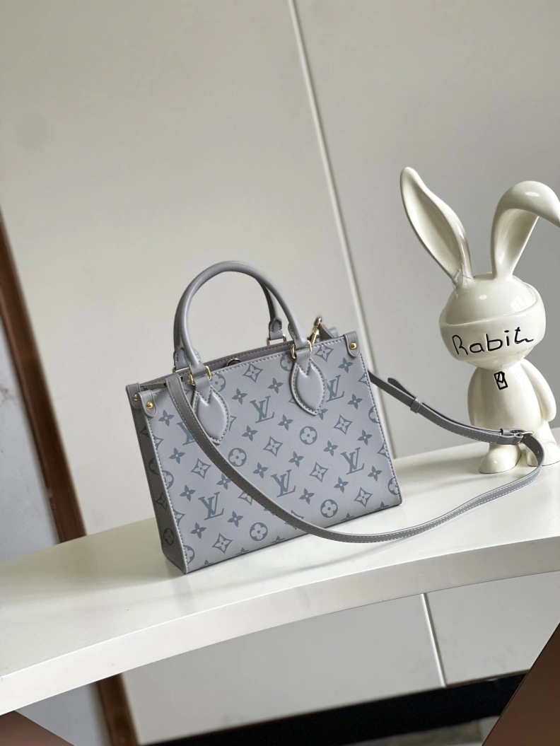 Trendsetting LX Shopping Bags 17696