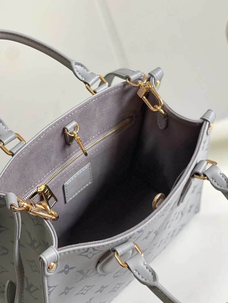 Trendsetting LX Shopping Bags 17696