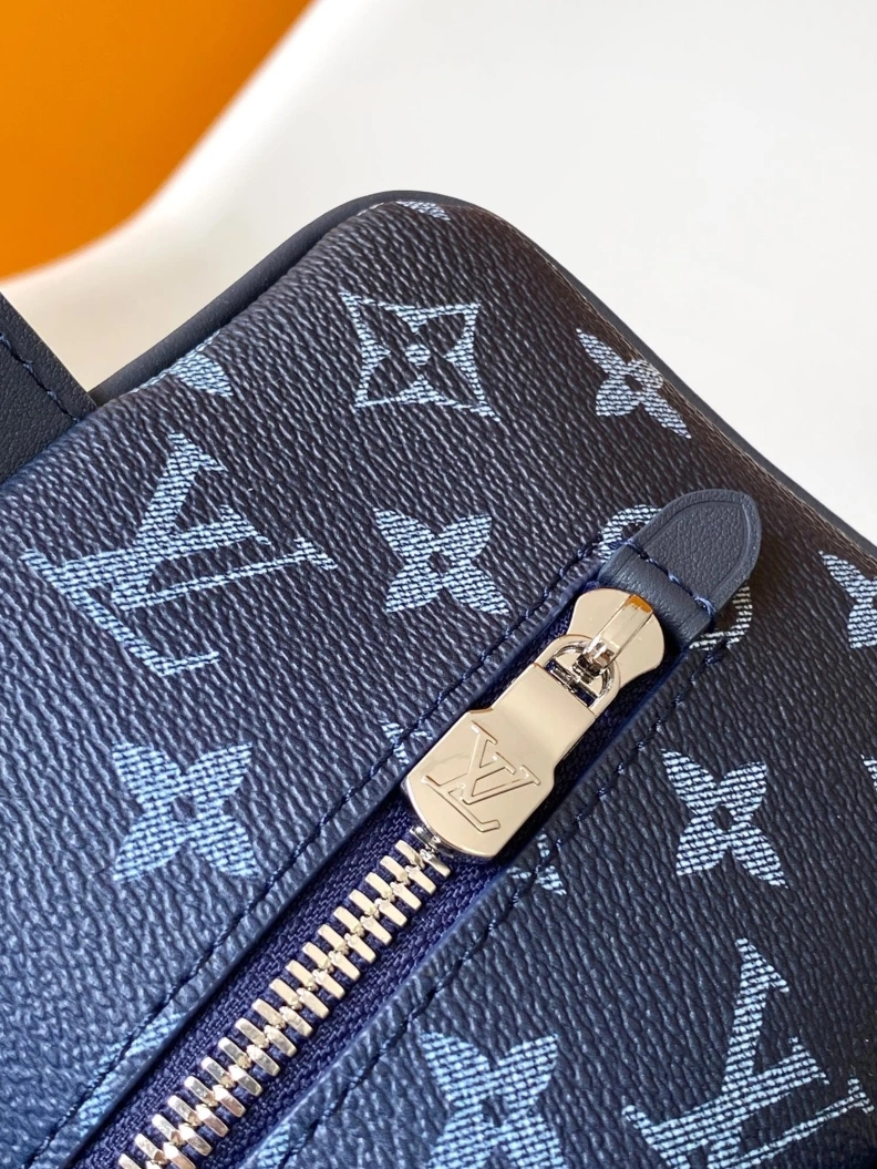 LX Cosmetic Bags Comfortable 17757