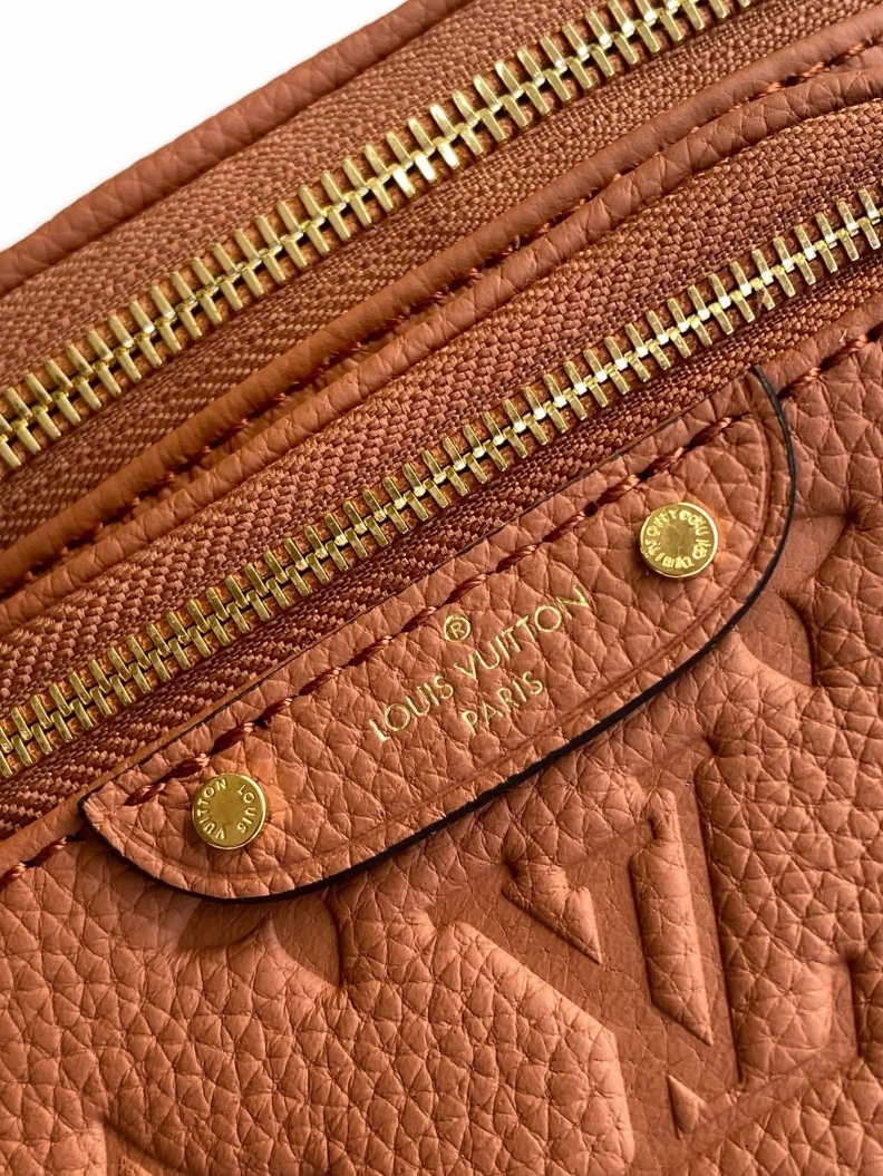 Vibrant LX Cosmetic Bags 17765