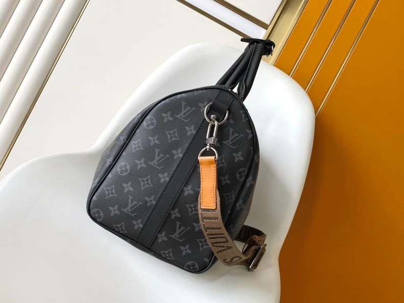 DailyWear LX Travel Bags 17618
