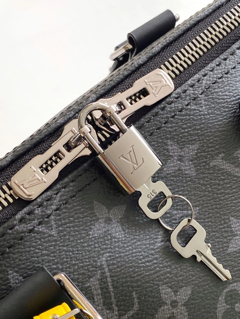 DailyWear LX Travel Bags 17618
