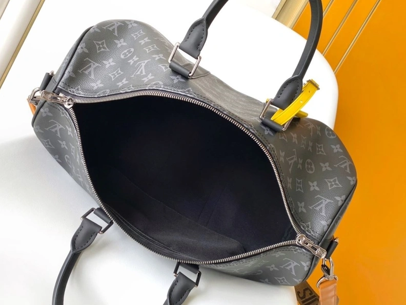 DailyWear LX Travel Bags 17618