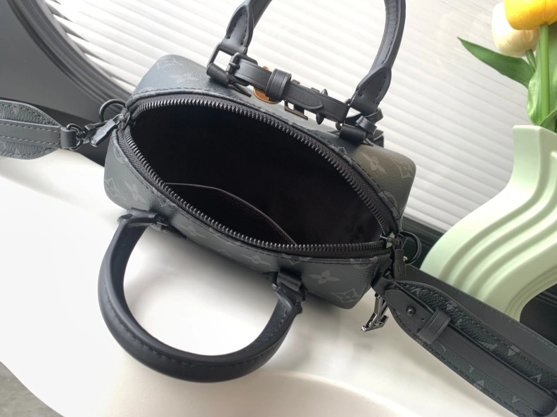 Efficient LX Speedy Bags 17670