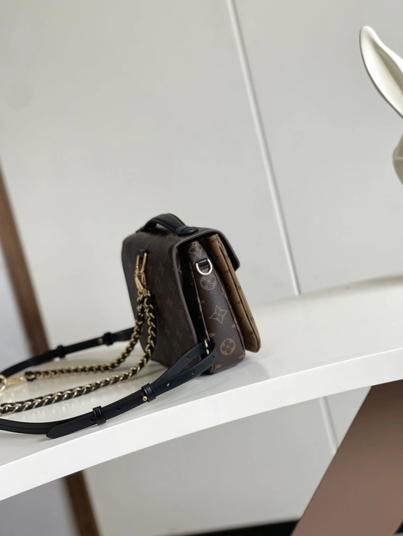 Comfortable LX Satchel bags 17736