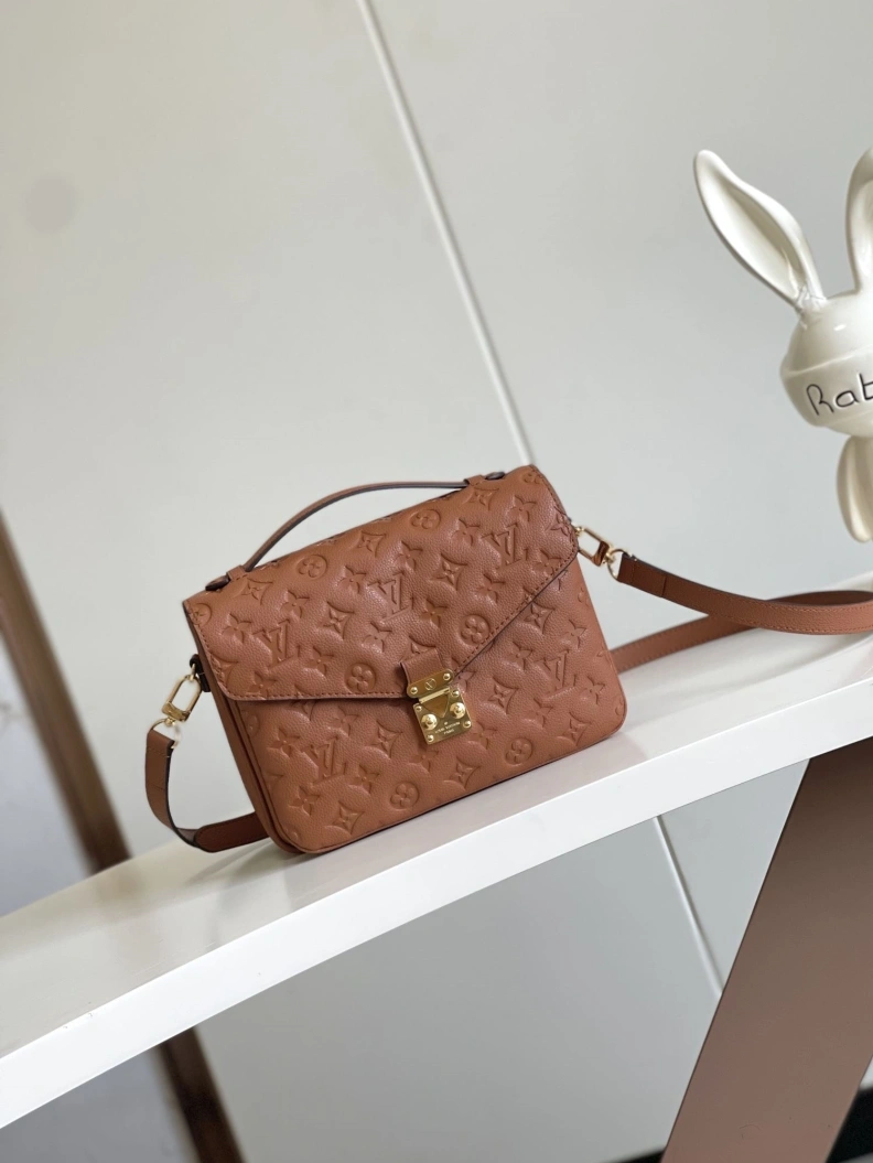 Soft LX Satchel bags 17754