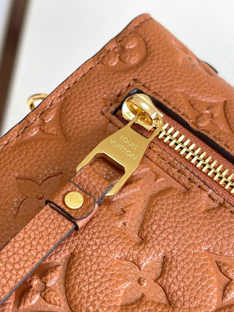 Soft LX Satchel bags 17754