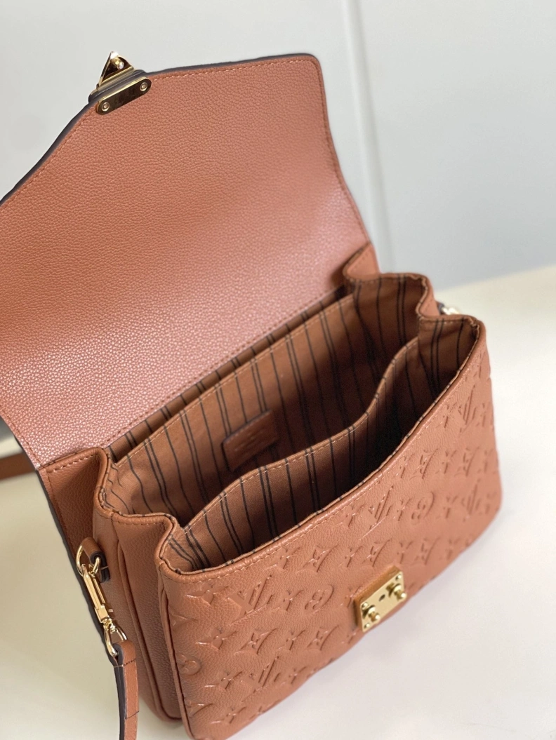 Soft LX Satchel bags 17754