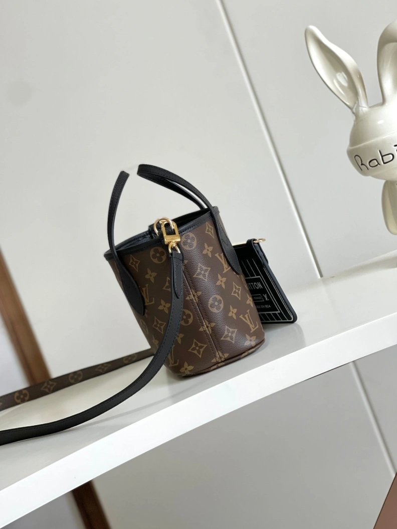 EyeCatching LX Shopping Bags 17706