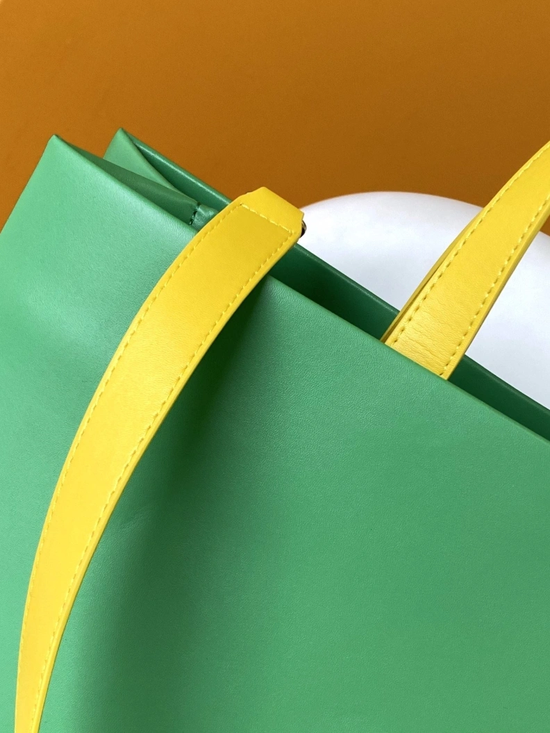 Bold LX Shopping Bags 17673