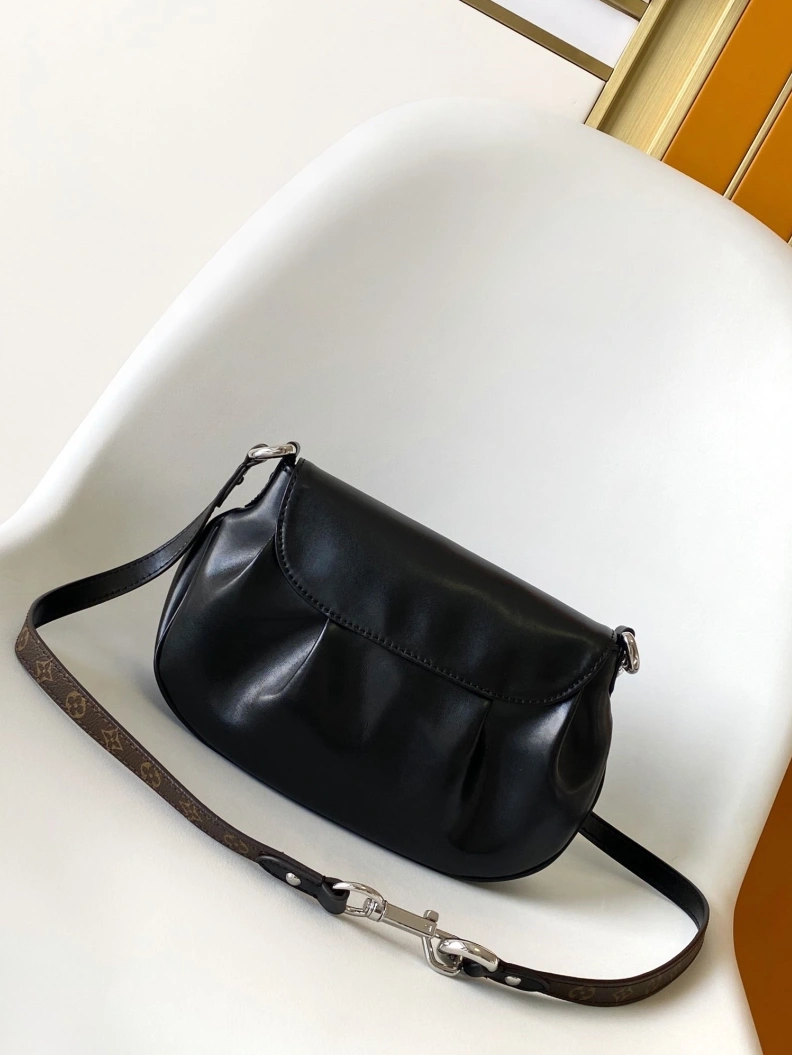 EyeCatching LX Satchel bags 17742