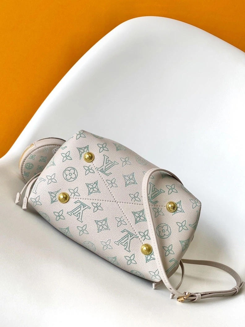 Minimalist LX Bucket Bags 17790