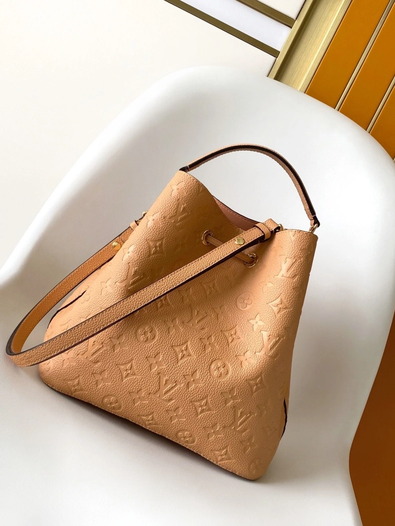 Fashionable LX Bucket Bags 17785