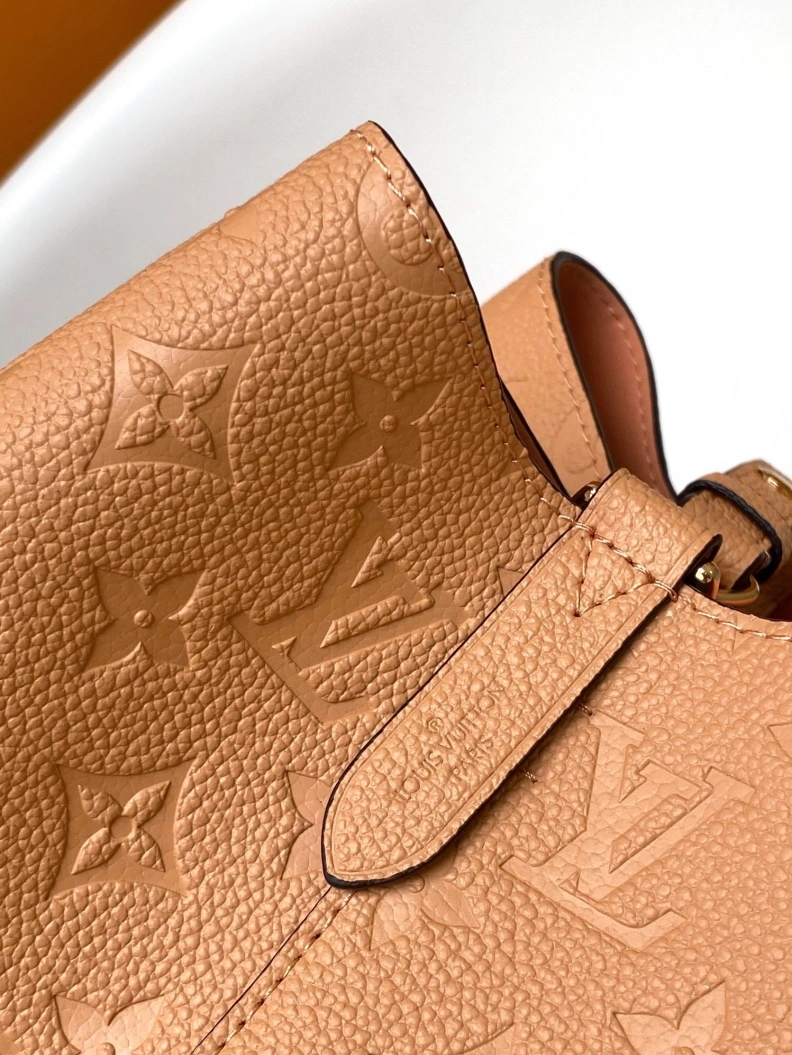 Fashionable LX Bucket Bags 17785