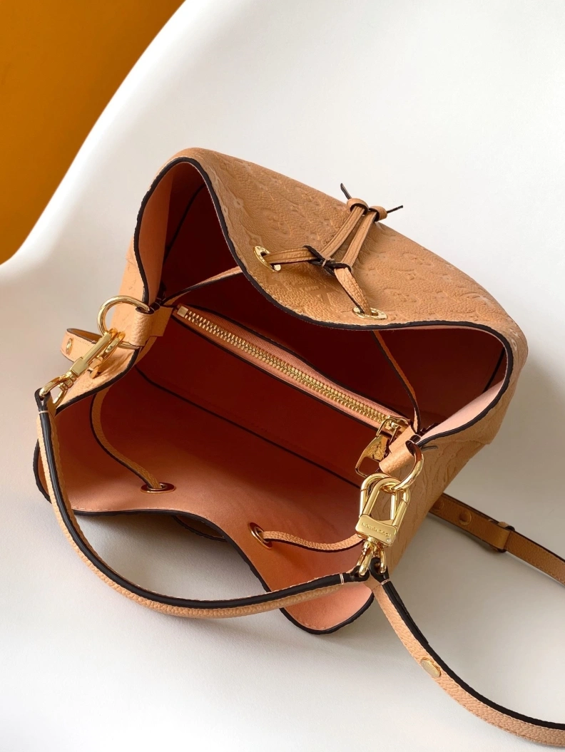 Fashionable LX Bucket Bags 17785