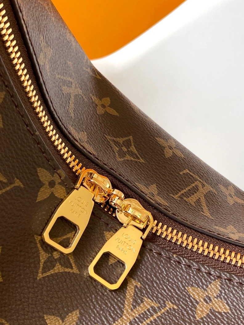 Trendsetting LX Top Handle Bags 17614