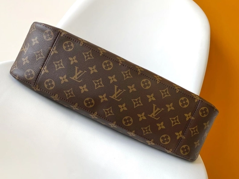 LX Top Handle Bags Sophisticated 17623
