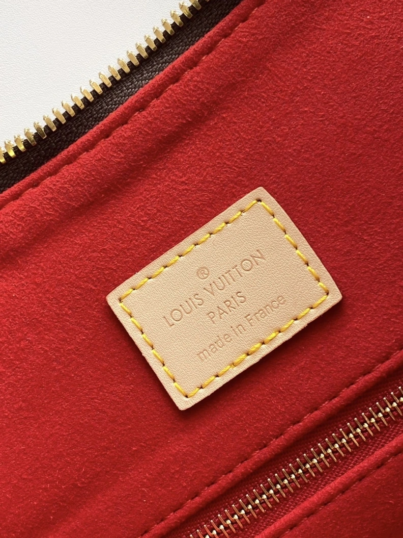 LX Top Handle Bags Sophisticated 17623