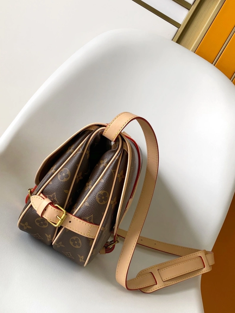 Refined LX Satchel bags 17721