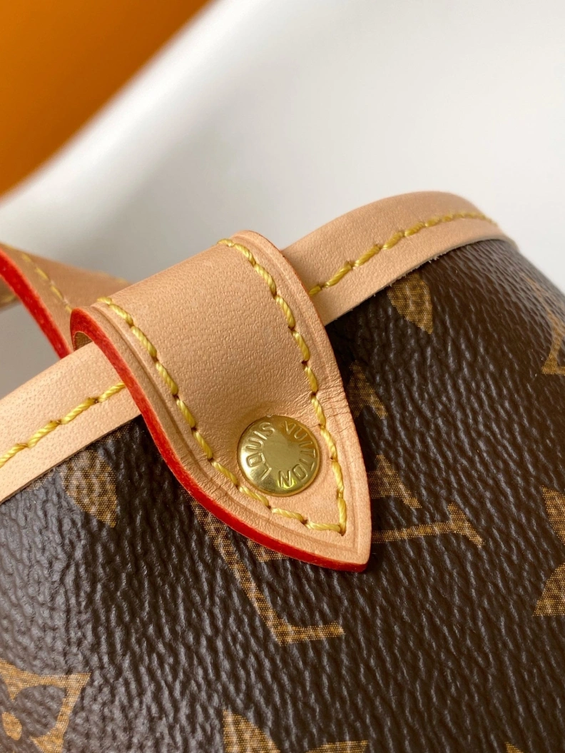 Refined LX Satchel bags 17721