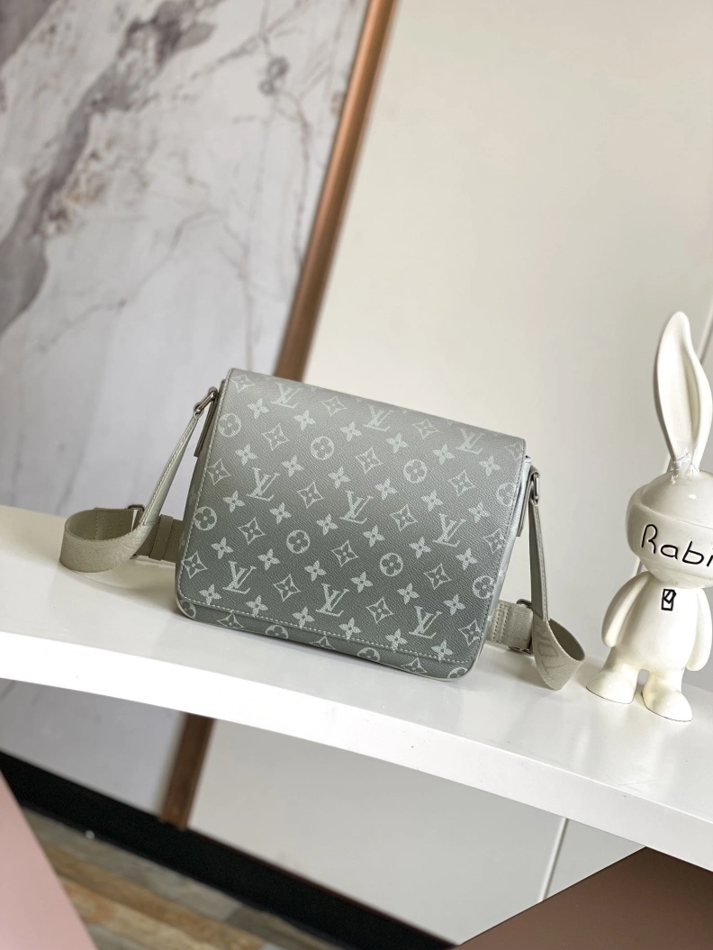 Vibrant LX Satchel bags 17732